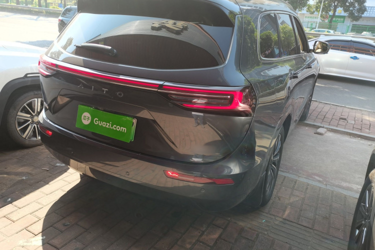 鸿蒙智行 问界M7 2024款 1.5T 后驱Plus版 5座车身外观6005