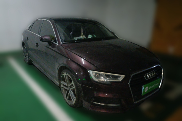 奥迪A3 2018款 30周年年型 Limousine 35 TFSI 运动型车身外观6002