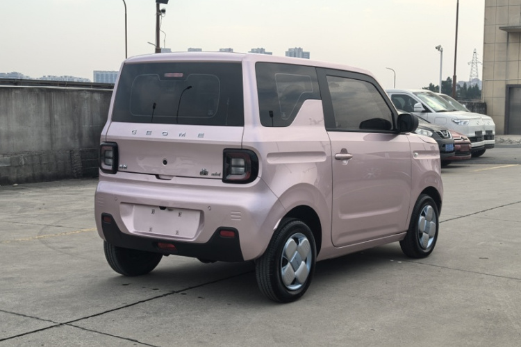 吉利银河 2023款 熊猫mini 200km 耐力熊车身外观6001