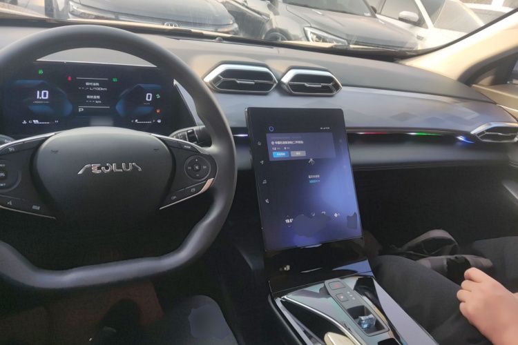 东风风神 皓瀚 2024款 荣耀版 1.5T 时尚型中控内饰12