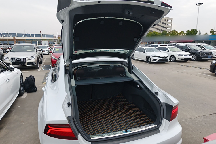 奥迪A7 2017款 35 TFSI 时尚型局部细节23