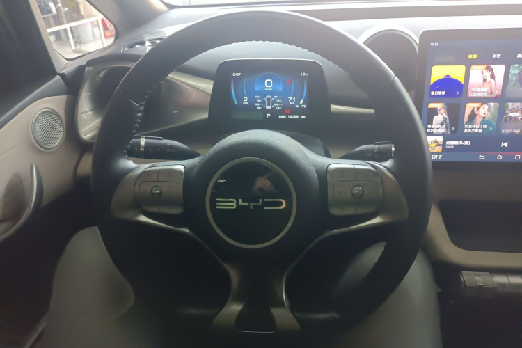 比亚迪 海豚 2023款 420km 时尚版局部细节13