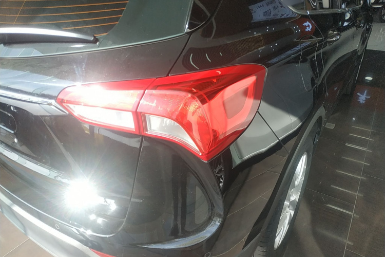 别克 昂科威 2018款 28T 四驱豪华型车身外观6006