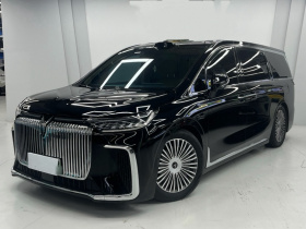 岚图汽车 岚图梦想家 2025款 PHEV 四驱旗舰乾崑版