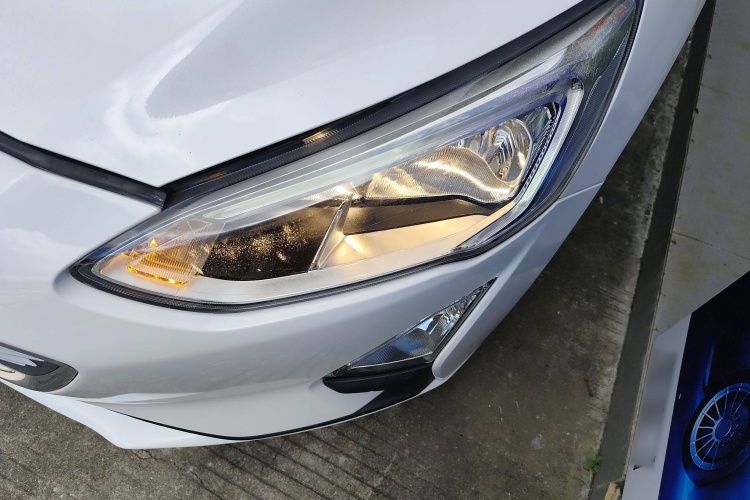 福特 福克斯 2019款 两厢 EcoBoost 180 自动锋潮型车身外观36