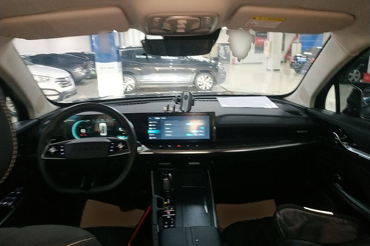 荣威RX5 MAX 2022款 1.5T 自动有为尊贵版中控内饰7002