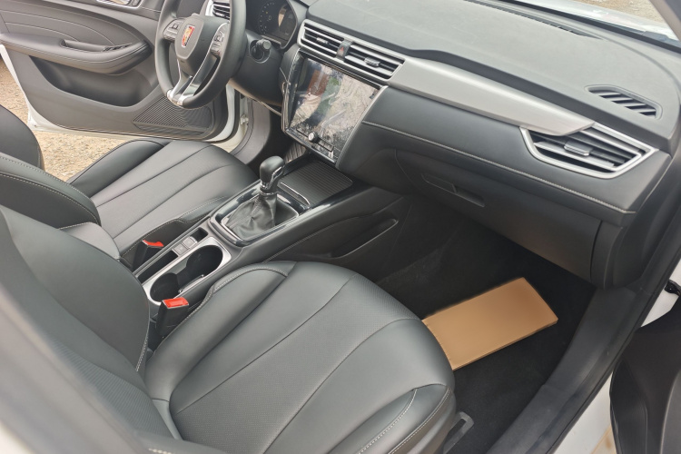 荣威i5 2020款 1.5L 自动4G互联领豪版中控内饰7004