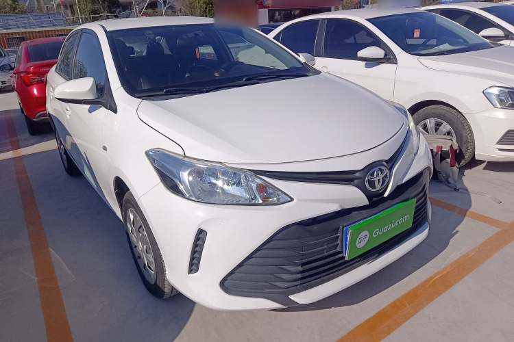丰田 威驰 2019款 1.5L CVT创行版车身外观3