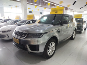 路虎 揽胜运动版 2020款 3.0 L6 SE