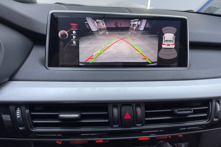 宝马X5（平行进口）中控内饰7004