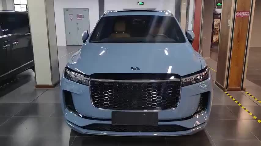 理想汽车 理想ONE 2021款 增程6座版实拍1