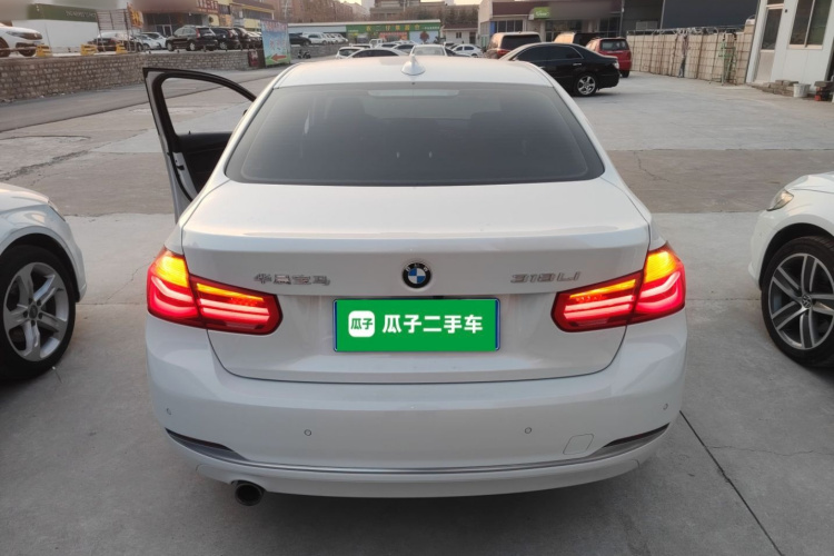 宝马3系 2018款 318Li车身外观6004