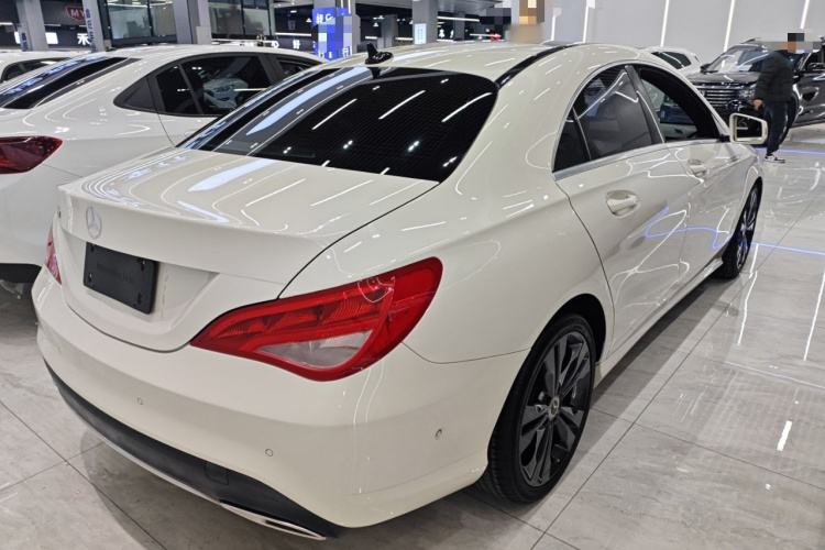 奔驰CLA 2017款 CLA 200 动感型车身外观6005
