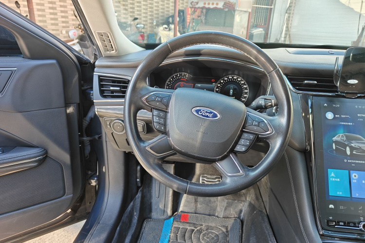福特 金牛座 2019款 EcoBoost 245 尊享版中控内饰13