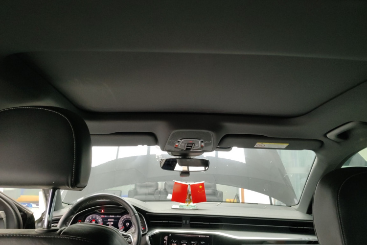 奥迪A6L 2019款 45 TFSI quattro 臻选动感型中控内饰22