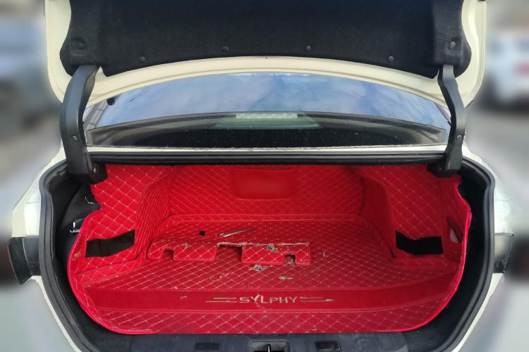 日产 轩逸 2021款 1.6L XL CVT悦享版中控内饰23