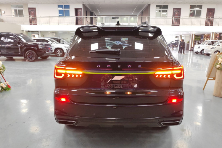 荣威RX5 2021款 PLUS 330TGI 自动国潮智享版车身外观6