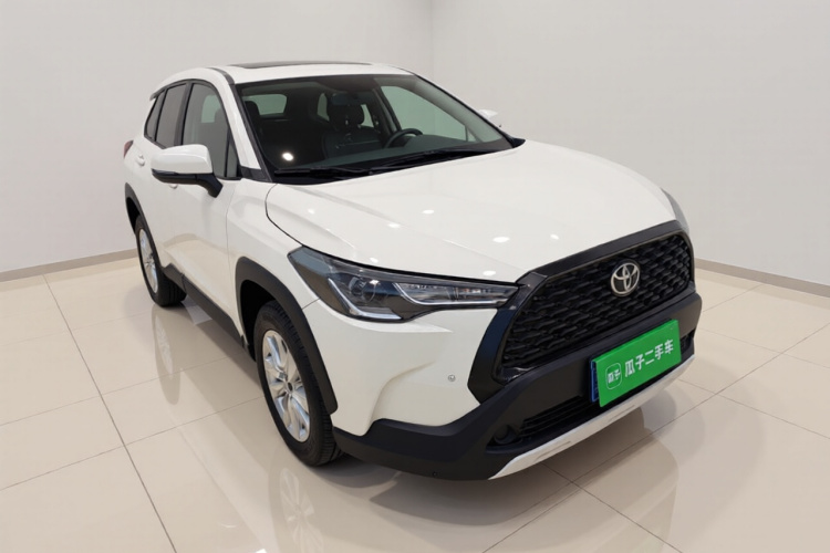 丰田 卡罗拉锐放 2023款 2.0L 精英版车身外观3