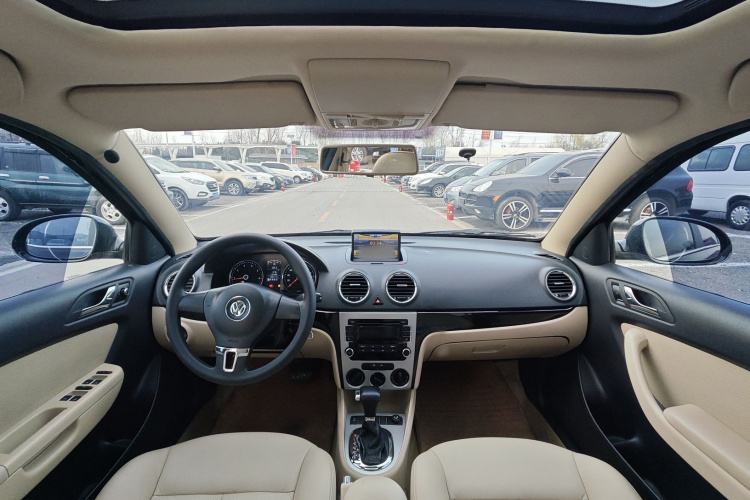 大众 朗逸 2011款 1.6L 自动品雅版中控内饰7003