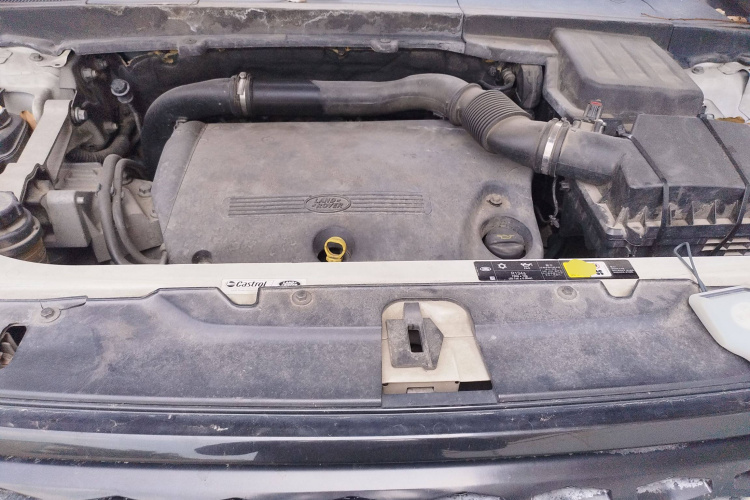 路虎 神行者2 2013款 2.2T SD4 SE柴油版局部细节24