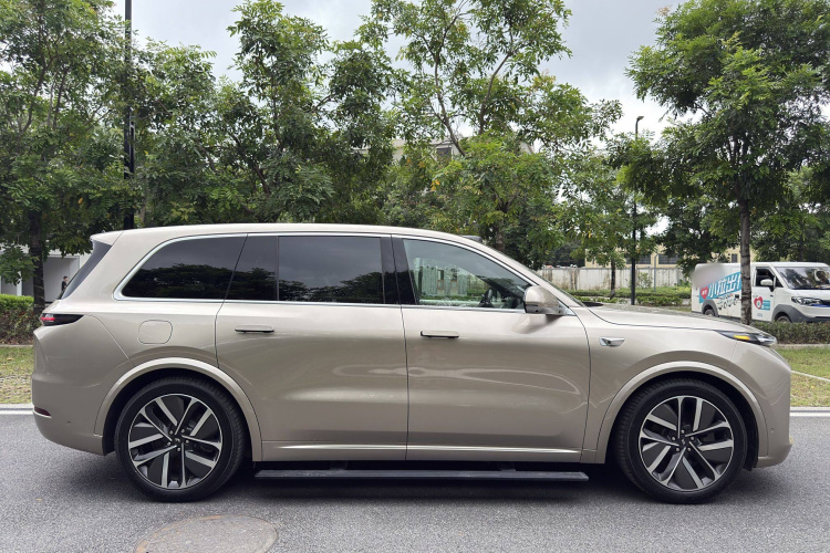 理想汽车 理想L9 2024款 Ultra车身外观6006