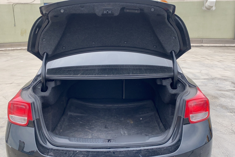 雪佛兰 迈锐宝 2013款 2.0L 自动豪华版局部细节23