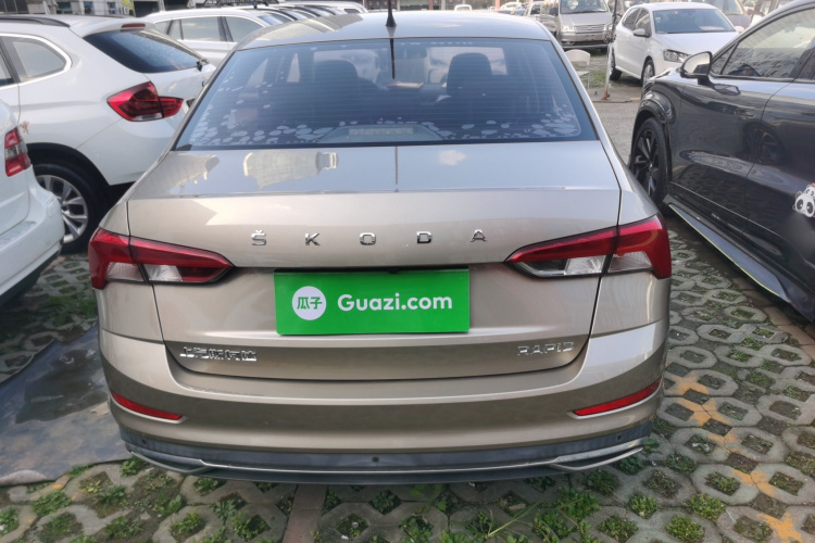 斯柯达 昕锐 2020款 1.5L 自动舒适版车身外观6004