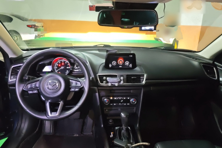 马自达3 昂克赛拉 2017款 三厢 2.0L 自动旗舰型 国V中控内饰12