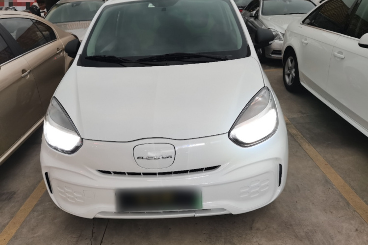 荣威 科莱威CLEVER 2021款 302km新四座超能版车身外观2