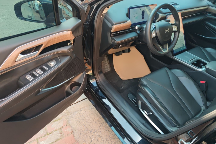 小鹏P5 2024款 500Pro版中控内饰7003