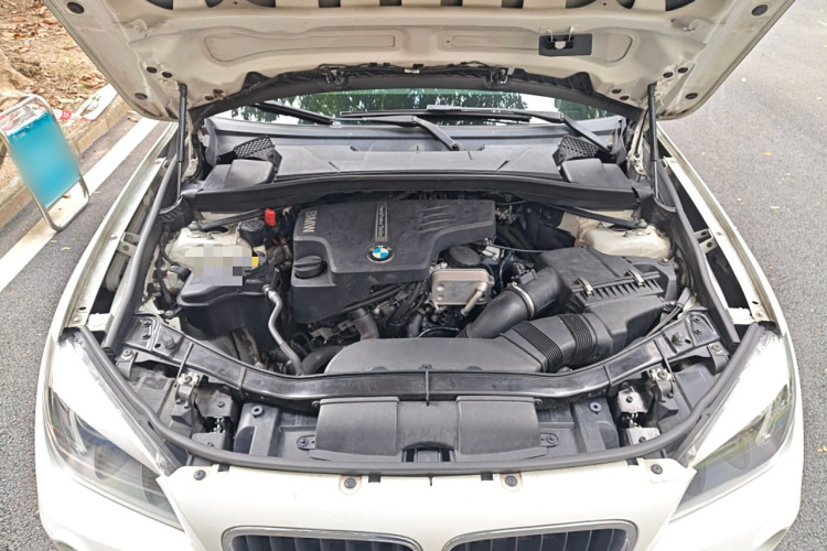 宝马X1 2014款 sDrive18i 时尚型局部细节24