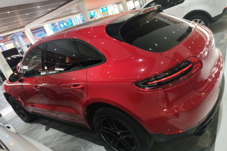 保时捷 2017款  Macan 2.0T车身外观4
