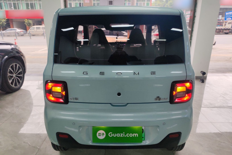 吉利银河 2024款 熊猫mini 200km 耐力熊车身外观6