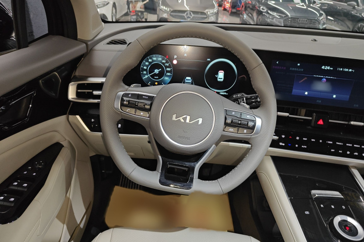 起亚 狮铂拓界 2023款 1.5T 两驱尊贵版局部细节13