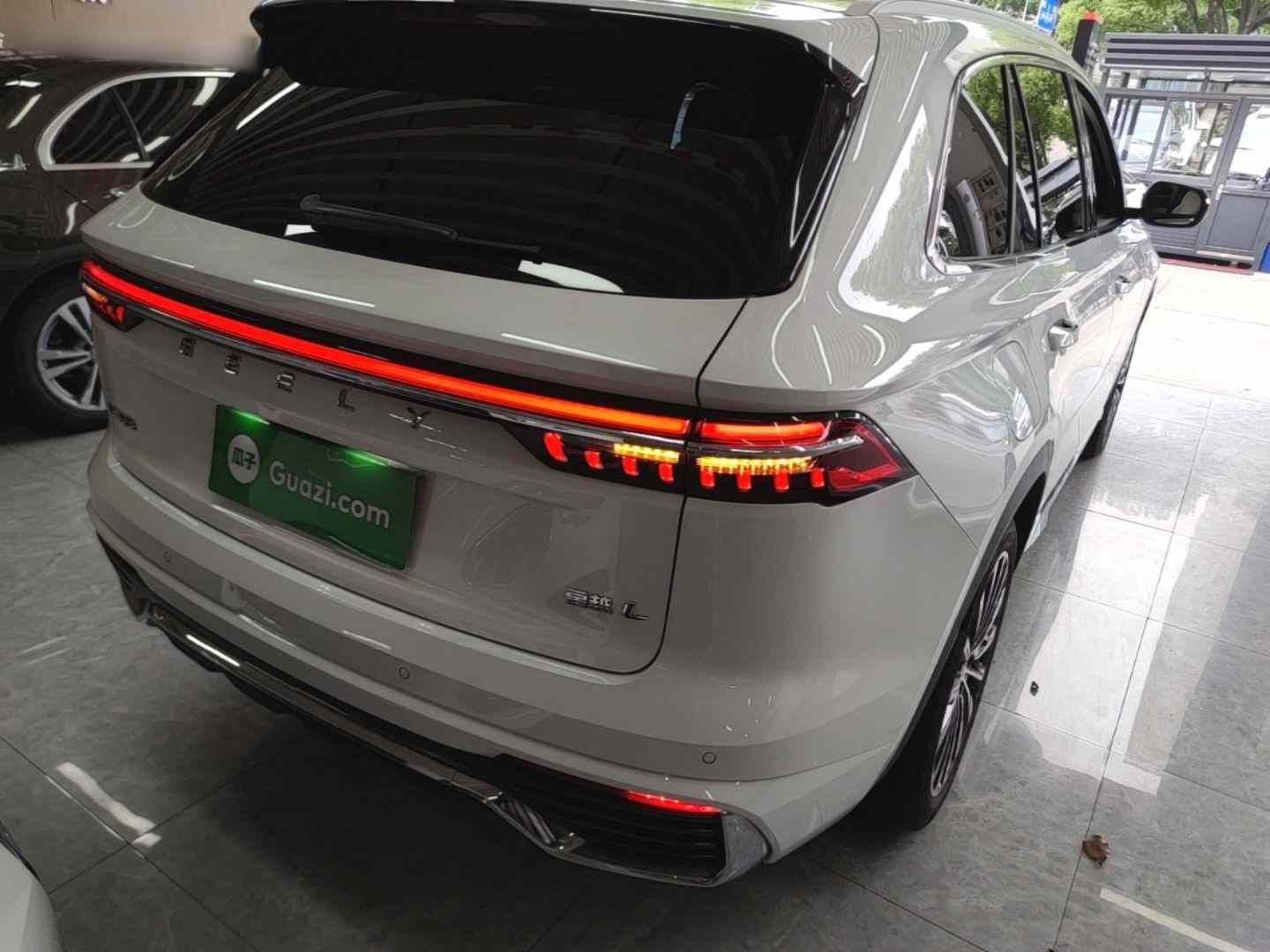 吉利汽车 星越L 2025款 东方曜 2.0TD 自动揽星版(5)