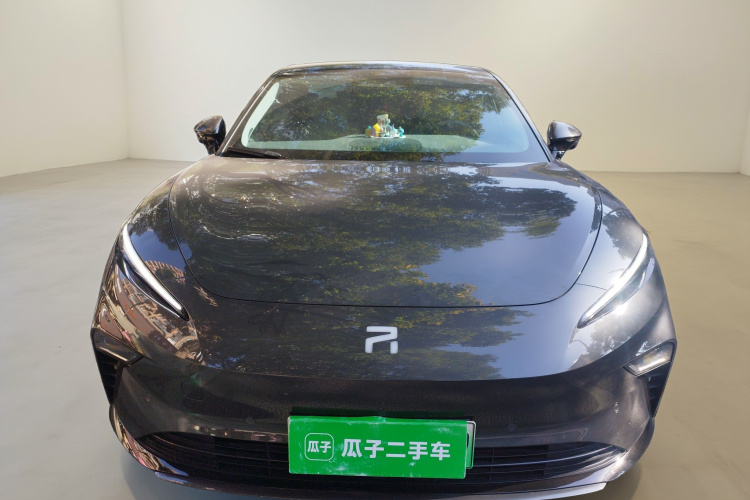 飞凡汽车 飞凡F7 2023款 性能Pro版车身外观2