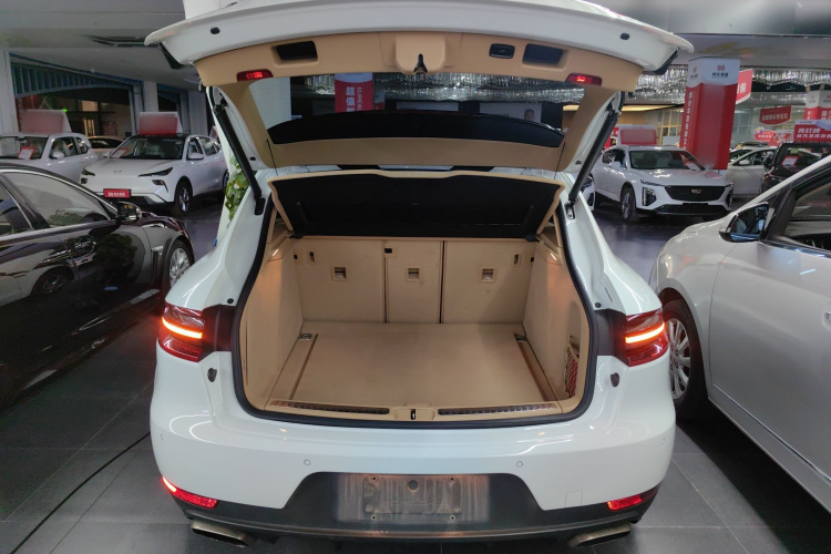 保时捷 2014款 Macan 2.0T局部细节23