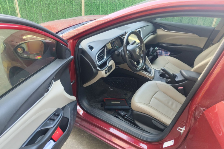 别克 英朗 2018款 15T 双离合精英型 国V中控内饰7003