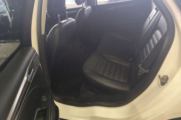 福特 蒙迪欧 2018款 EcoBoost 200 时尚型中控内饰21