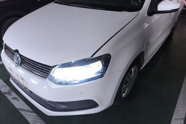 大众 Polo 2016款 1.4L 自动风尚型局部细节36