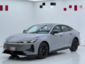 长安UNI-V 2024款 1.5T 尊贵型