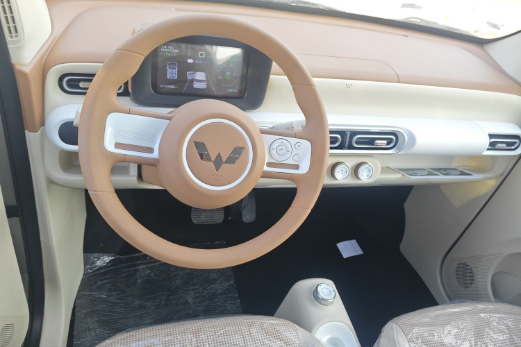 五菱汽车 宏光MINIEV 2024款 第三代 215km 青春版中控内饰13