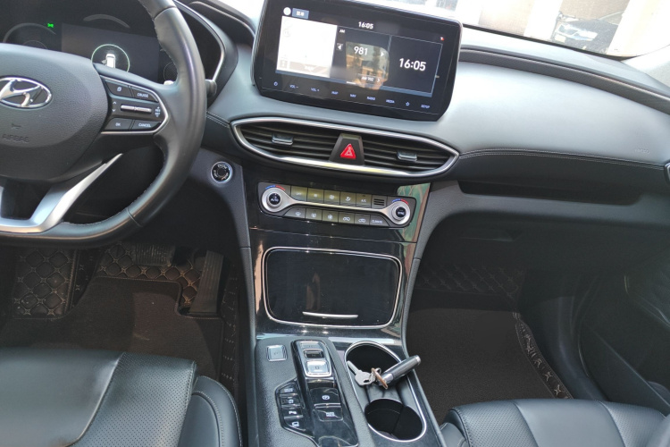 现代 胜达 2020款 380 TGDi 自动两驱GLS豪华版中控内饰7002