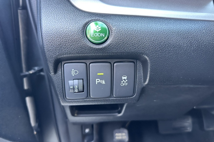 本田CR-V 2012款 2.4L 四驱豪华版中控内饰7001