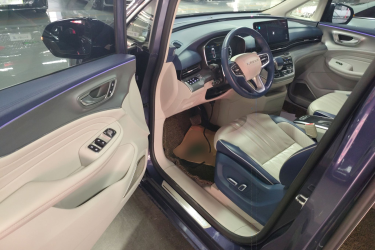 荣威iMAX8 2022款 400TGI 尊荣版中控内饰20