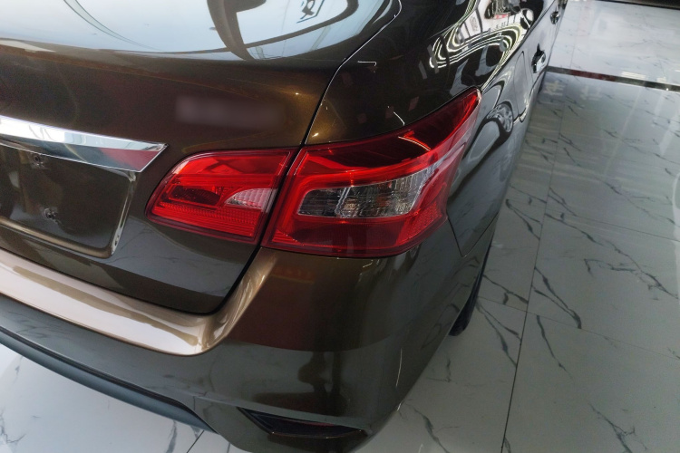 日产 轩逸 2021款 经典 1.6XL CVT豪华版车身外观6006