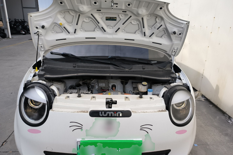 长安启源 长安Lumin 2022款 210km 香甜款机舱底盘24