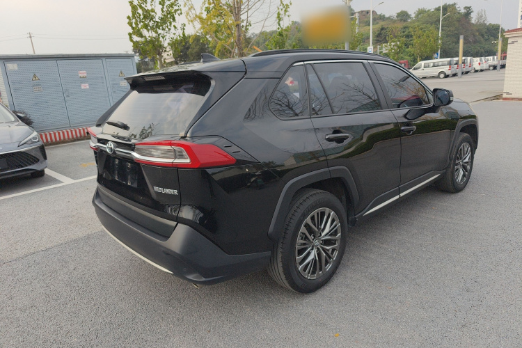 丰田 威兰达 2023款 2.0L CVT两驱豪华PLUS版车身外观7