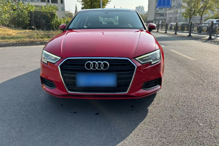 奥迪A3 2018款 30周年年型 Limousine 35 TFSI 进取型车身外观6002