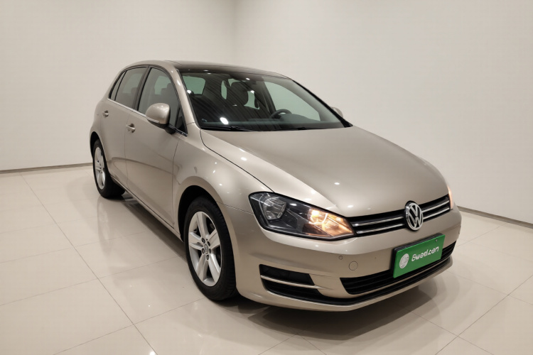 大众 高尔夫 2015款 1.4TSI 自动豪华型车身外观3